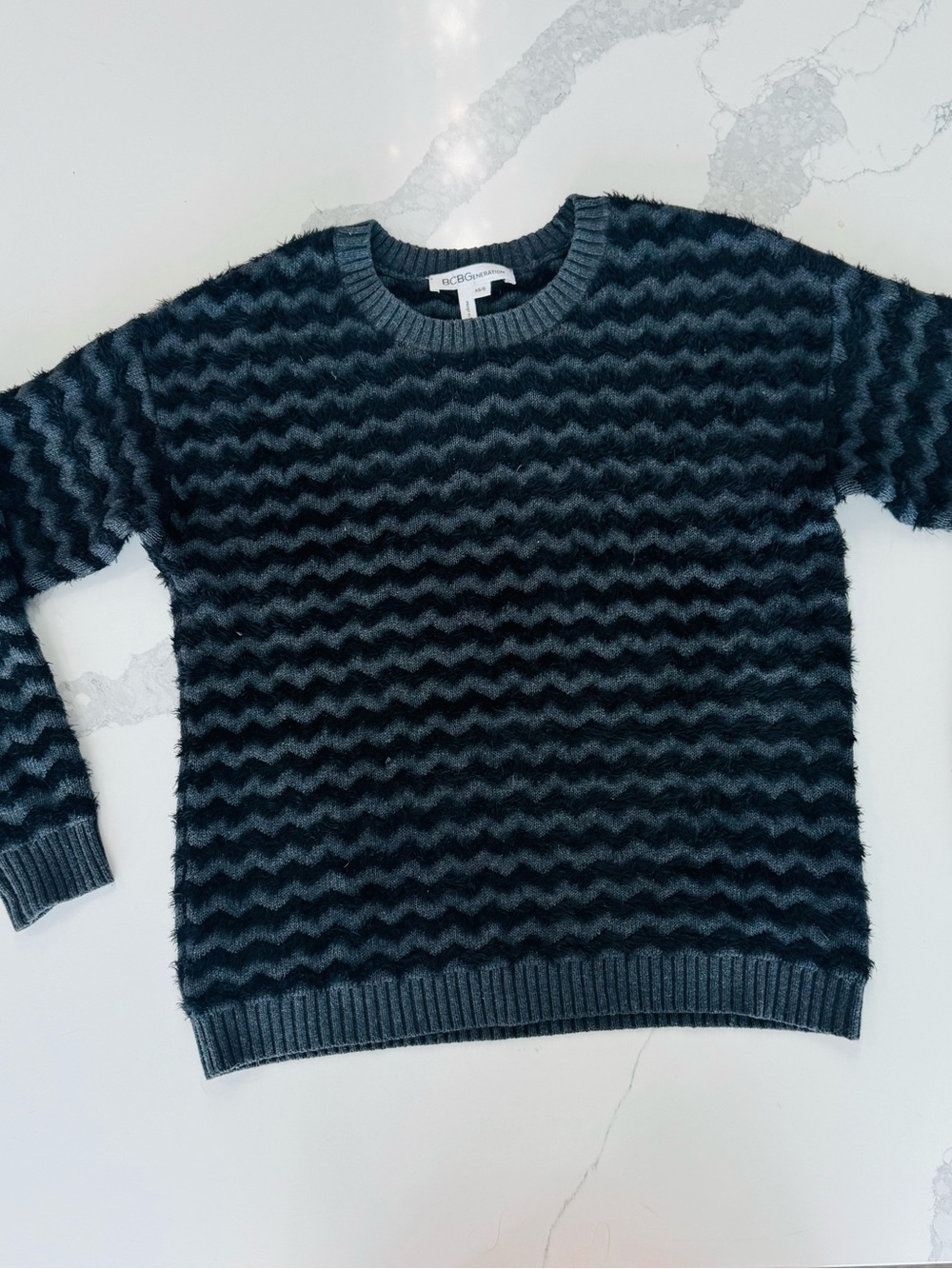 BCBGeneration Women's Chevron Crewneck Sweater - Black & Charcoal